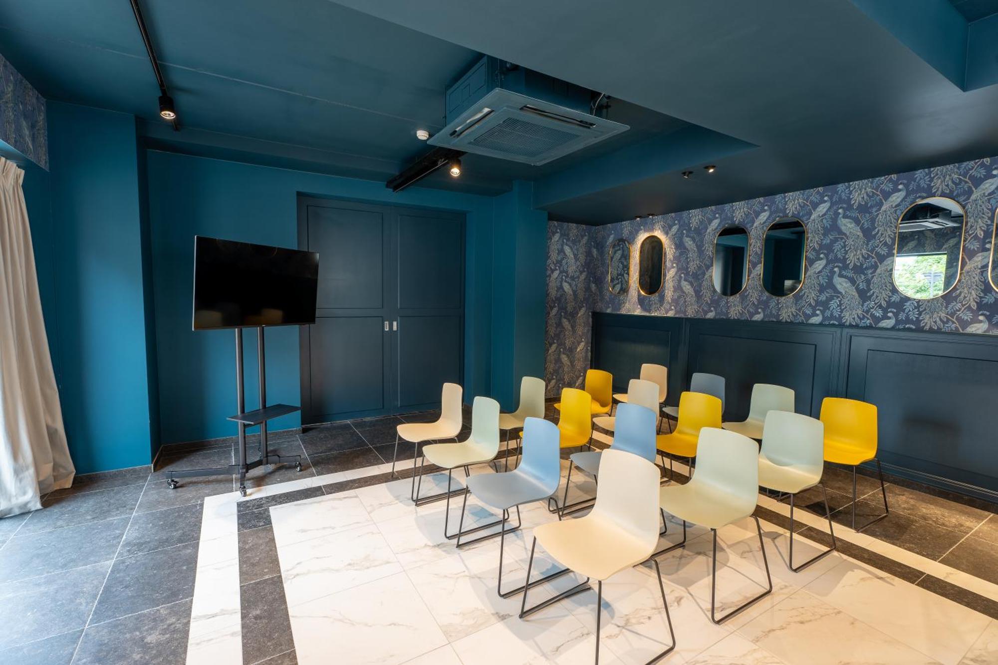 Ibis Styles Hasselt City Centre Bagian luar foto