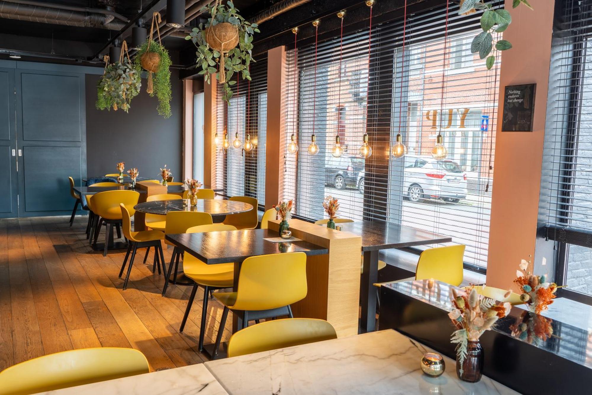 Ibis Styles Hasselt City Centre Bagian luar foto