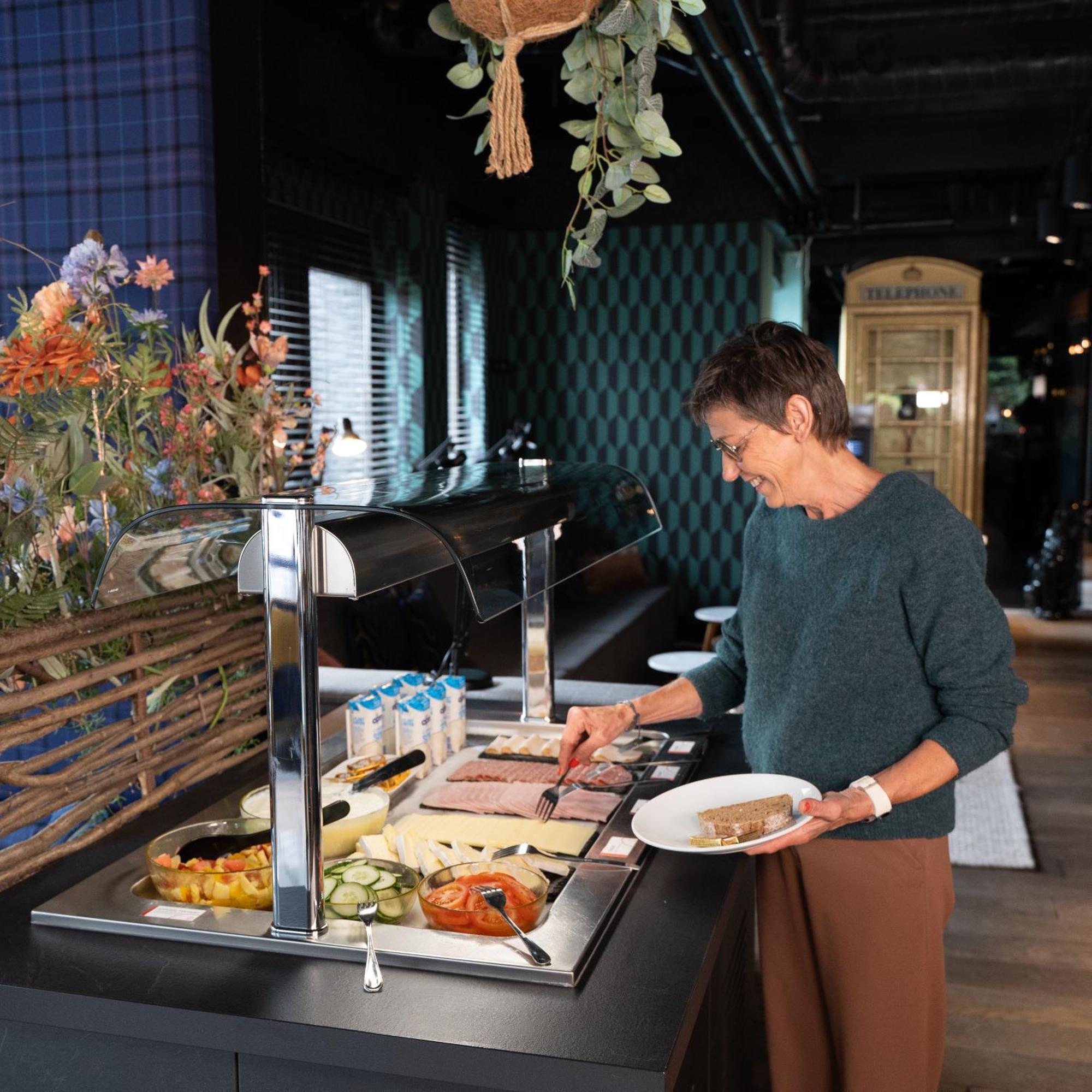 Ibis Styles Hasselt City Centre Bagian luar foto