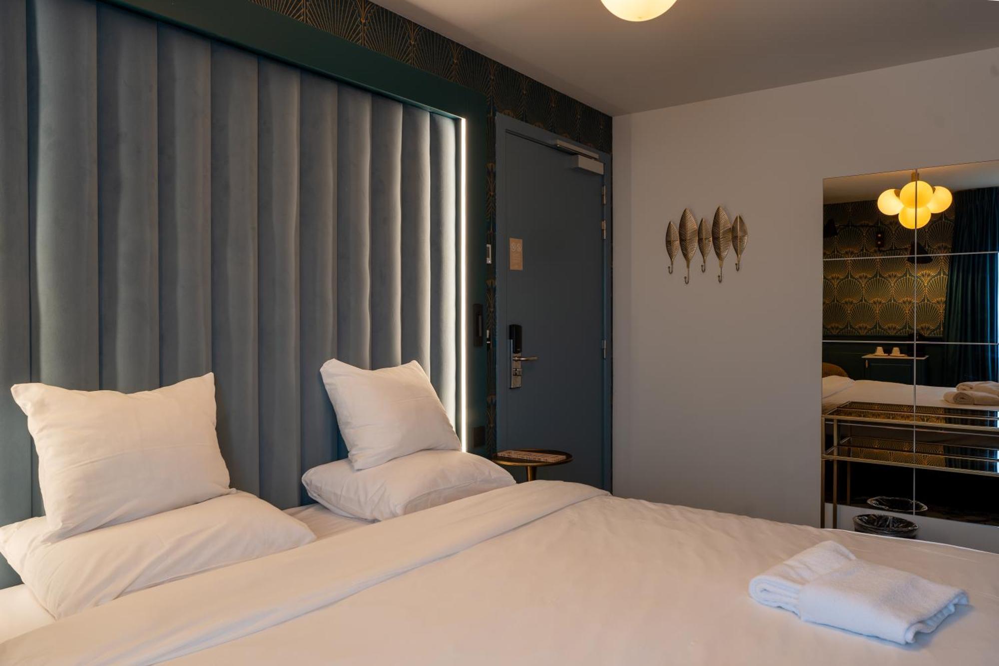 Ibis Styles Hasselt City Centre Bagian luar foto