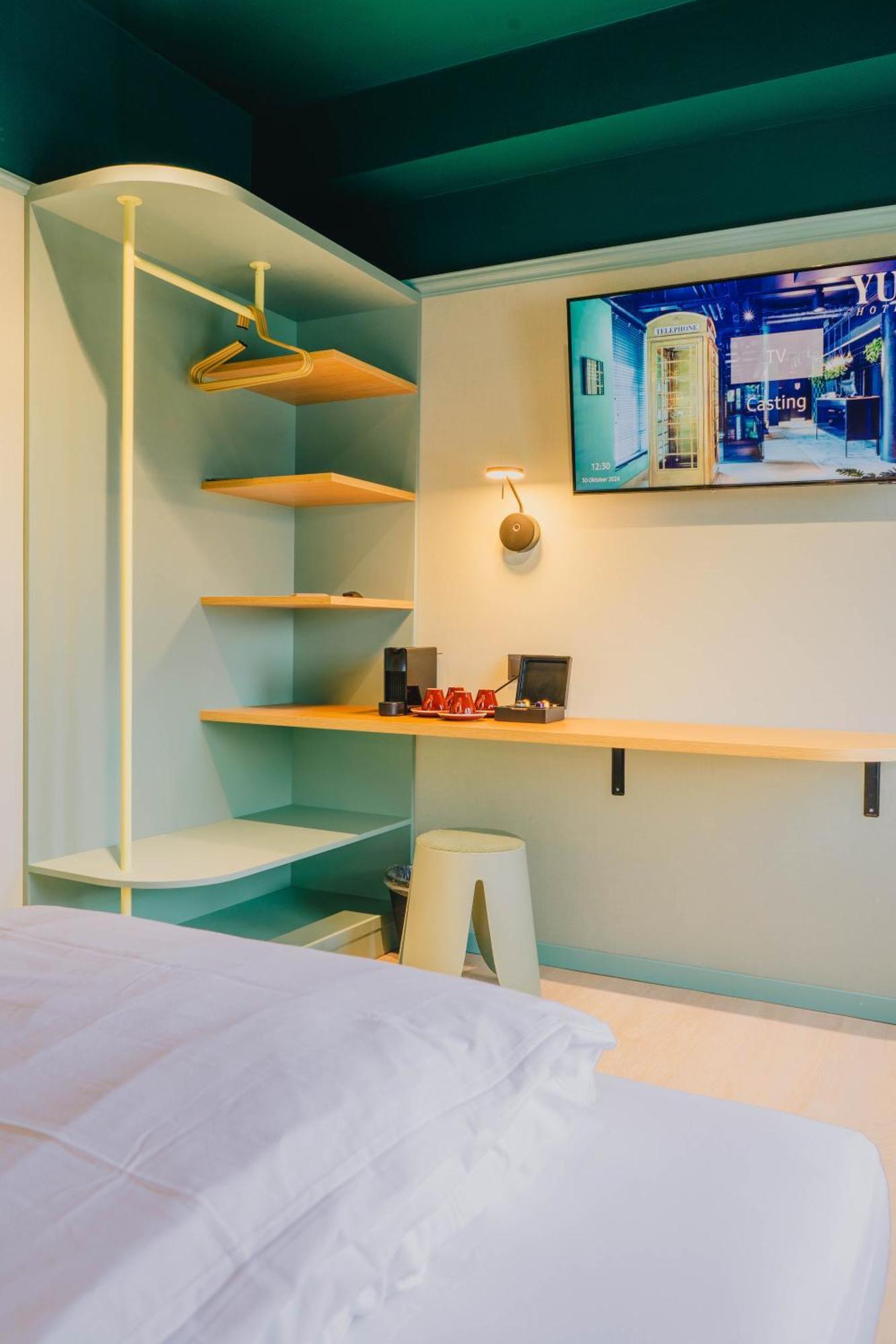 Ibis Styles Hasselt City Centre Bagian luar foto